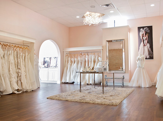 picture of a bridal boutique