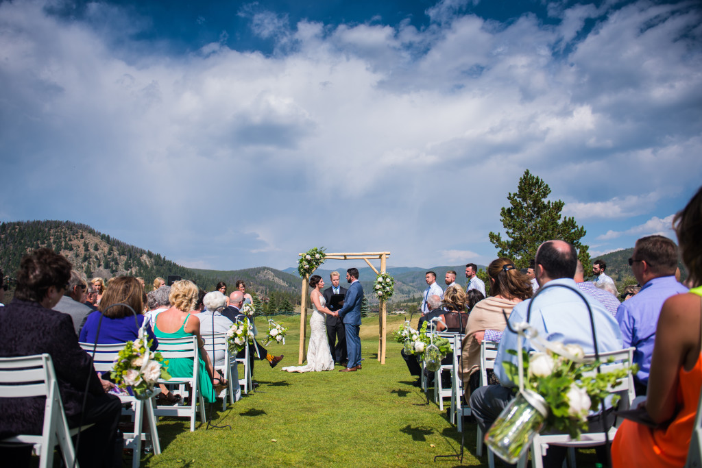 picture of a summer wedding in Breckenridge, Colorado