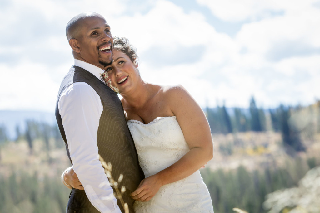 Picture of a bride and groom in Colorado